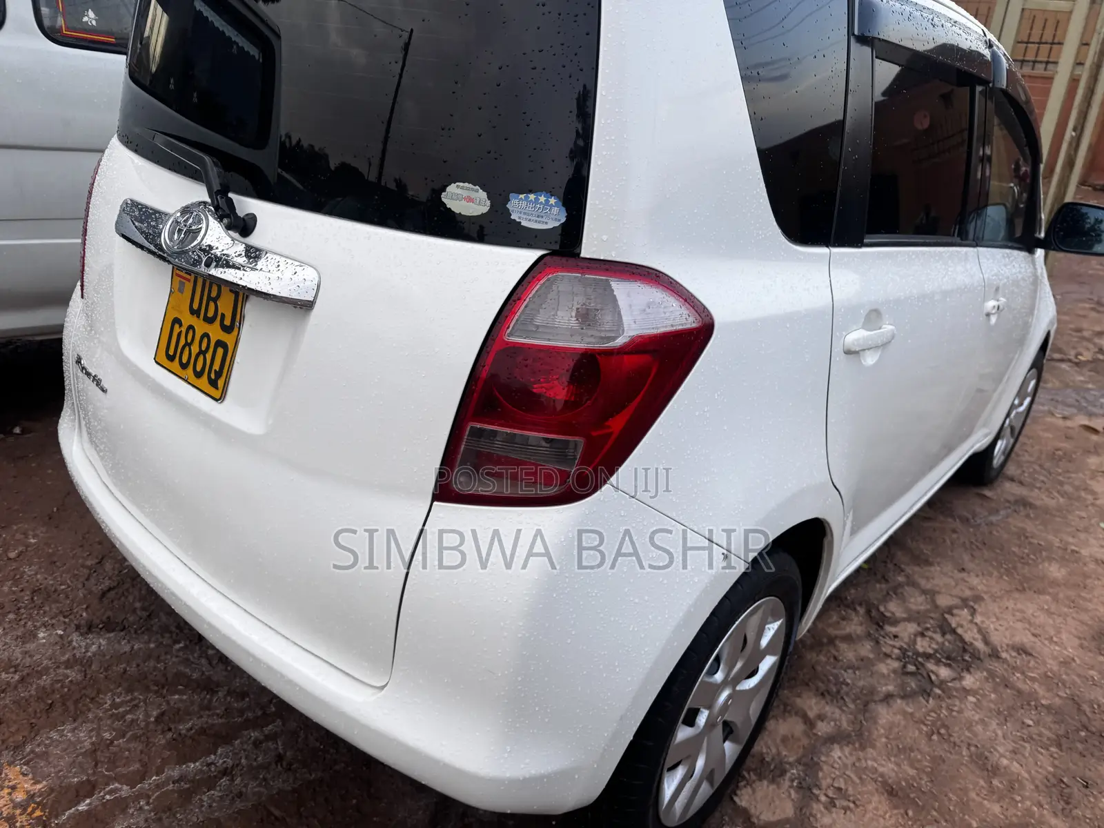 Toyota Ractis 2009 White