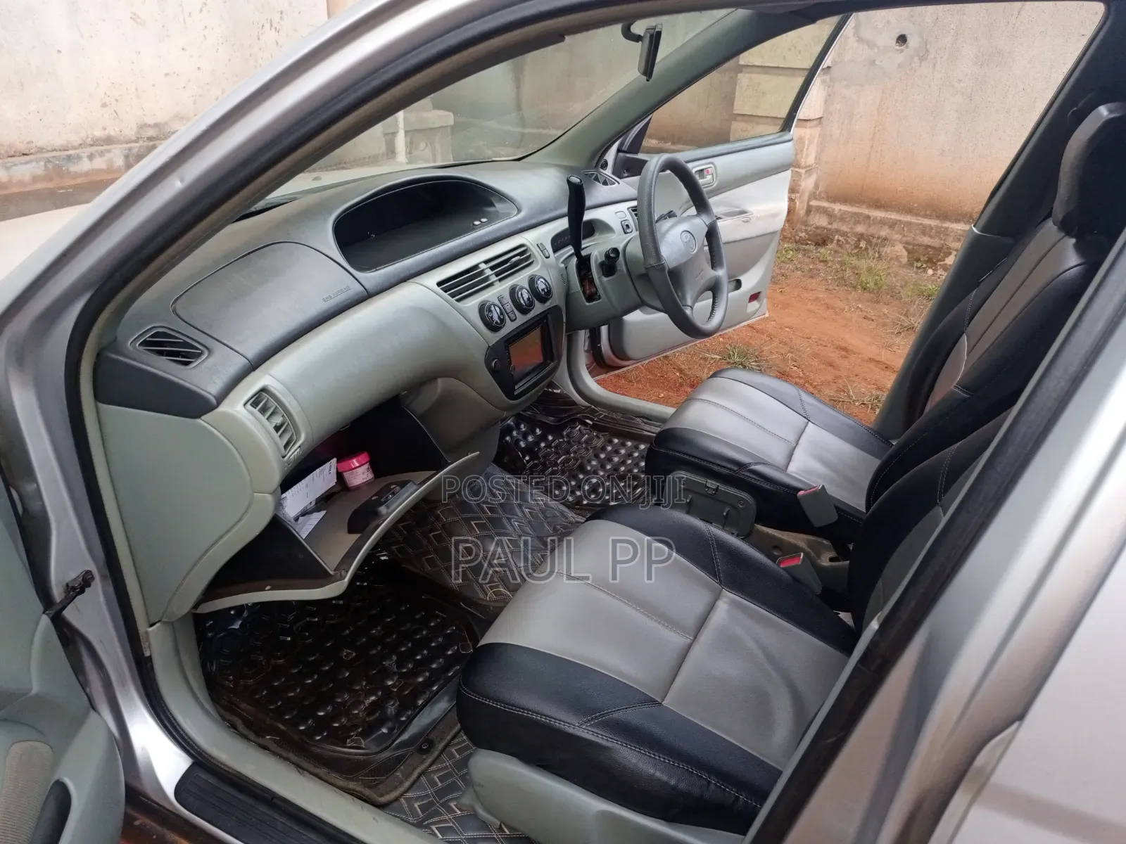 Toyota Vista 2002 Gray