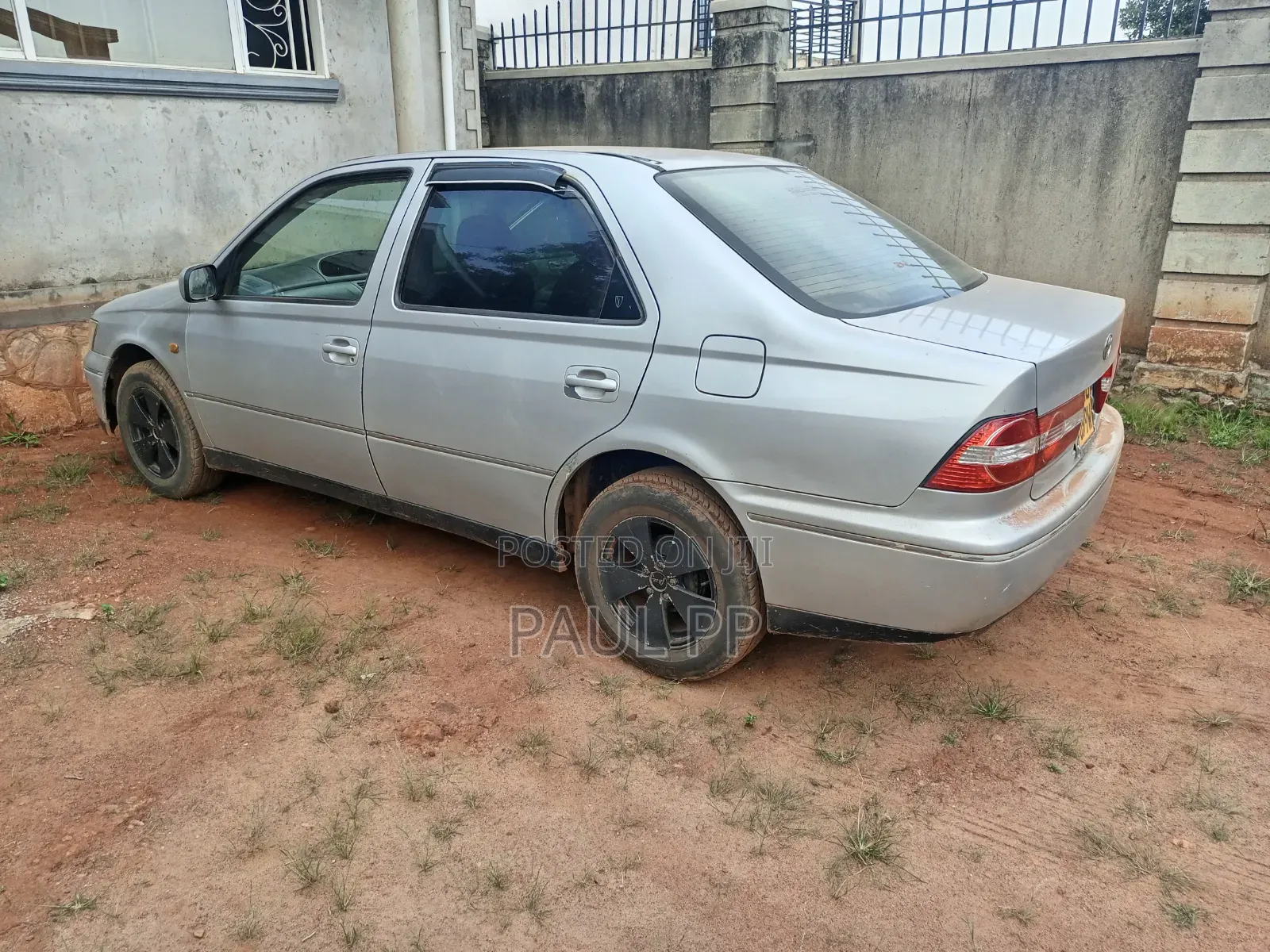 Toyota Vista 2002 Gray