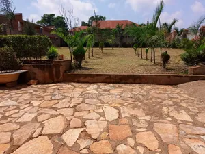 Furnished 3bdrm Bungalow in Natabulilirwa, Central Division for rent