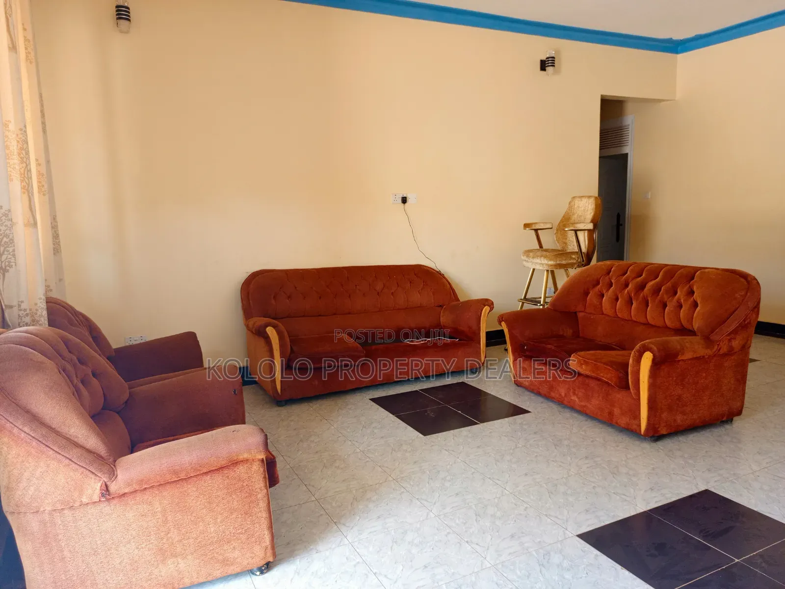 Furnished 3bdrm Bungalow in Natabulilirwa, Central Division for rent