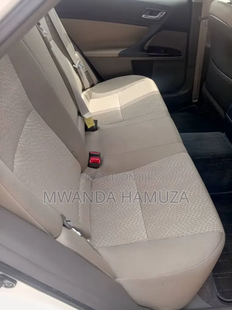 Toyota Mark X 2011 White