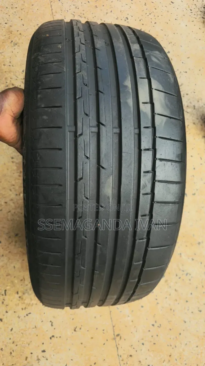 275/45r21 107y Imported Used Tyres