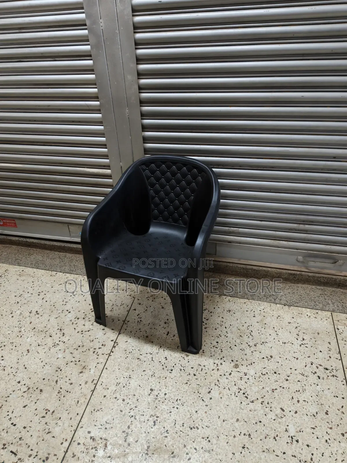 Classic Plastic Chairs Plastic Chairs for Garden Beaches and Bars