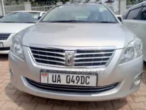 Toyota Premio 2012 Silver