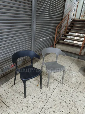 Hollow Back Plastic Chairs Plastic Chairs