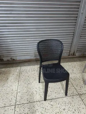 Round Back Plastic Chairs Plastic Chairs