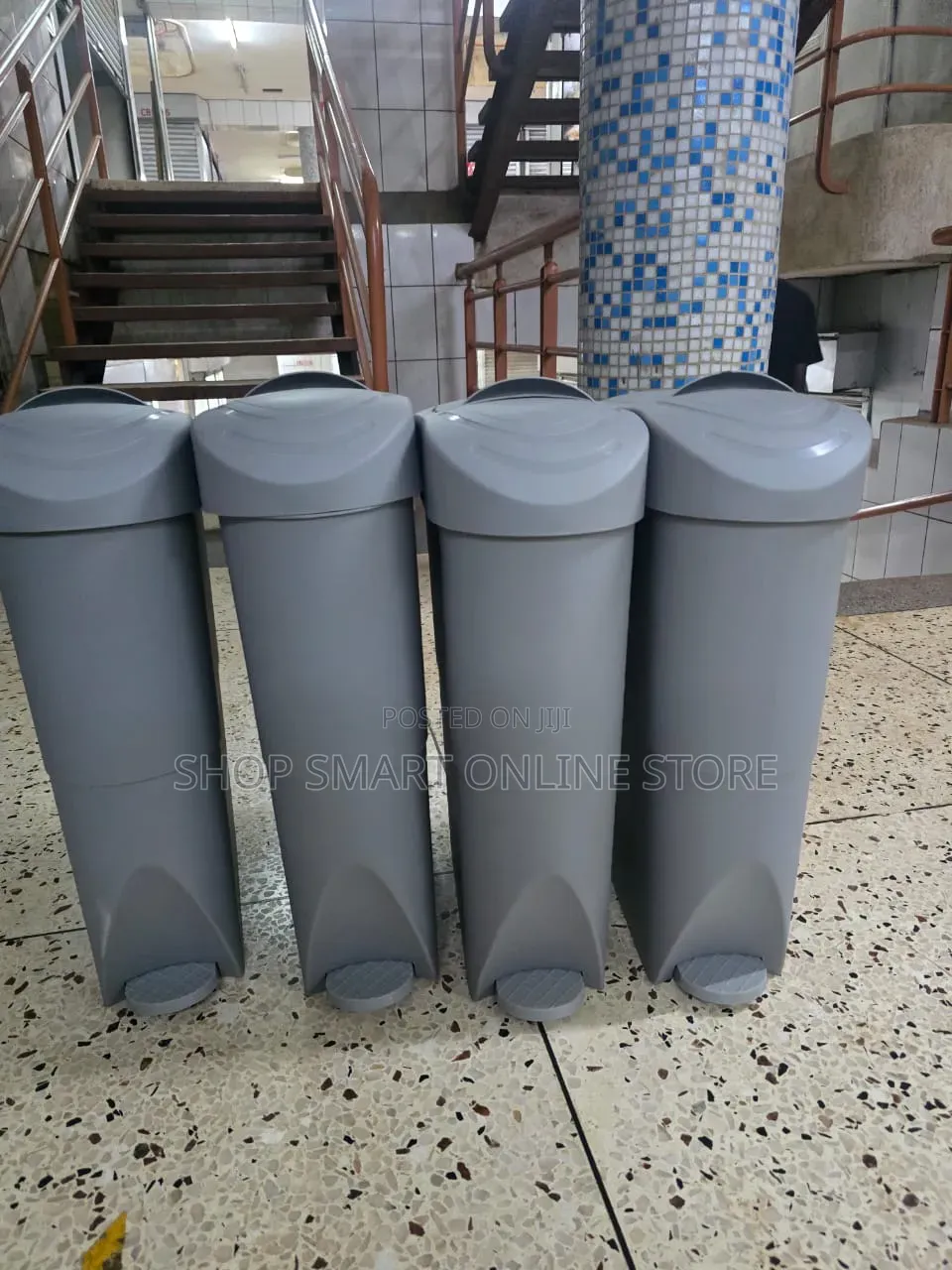 Plastic Sanitary Bins Step on 1Pcs