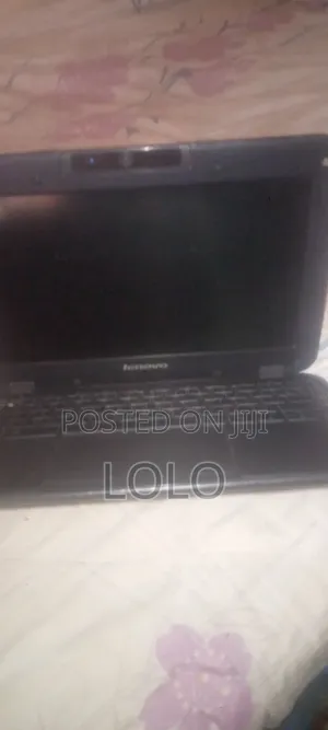 Laptop Lenovo Chromebook C330 2GB Intel HDD 16 GB