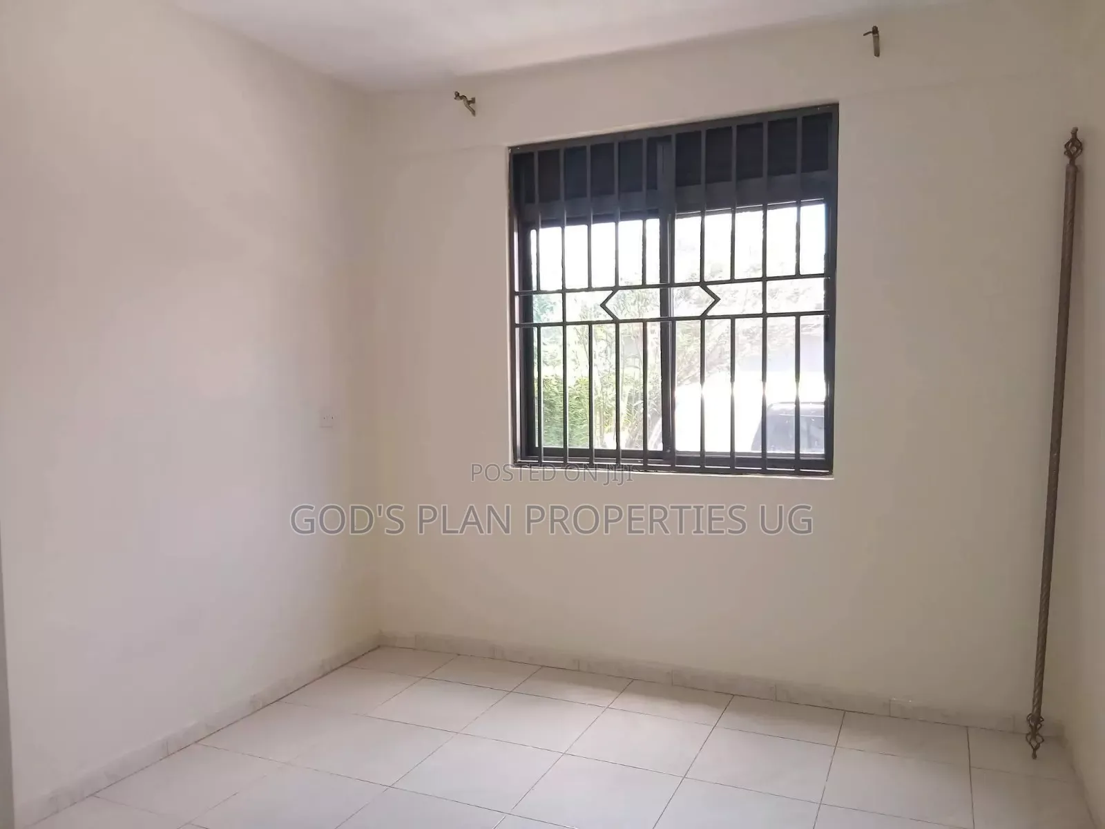 Mini Flat in Lukuli, Central Division for rent