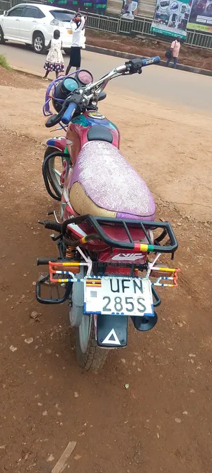 Bajaj CT 110X 2022 Red
