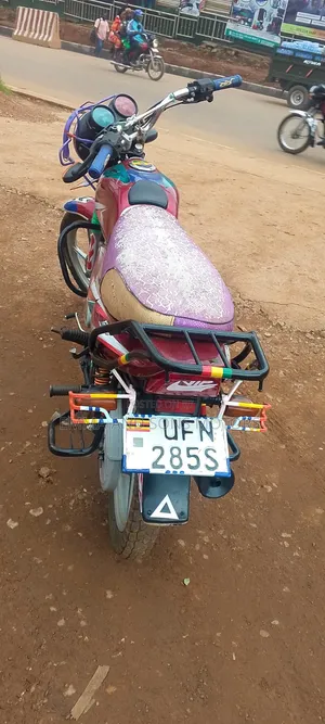 Bajaj CT 110X 2022 Red