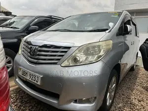 Toyota Alphard 2.4 Petrol FWD 2012 Silver
