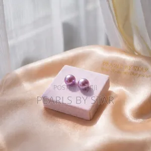 Stillness Stud Earrings