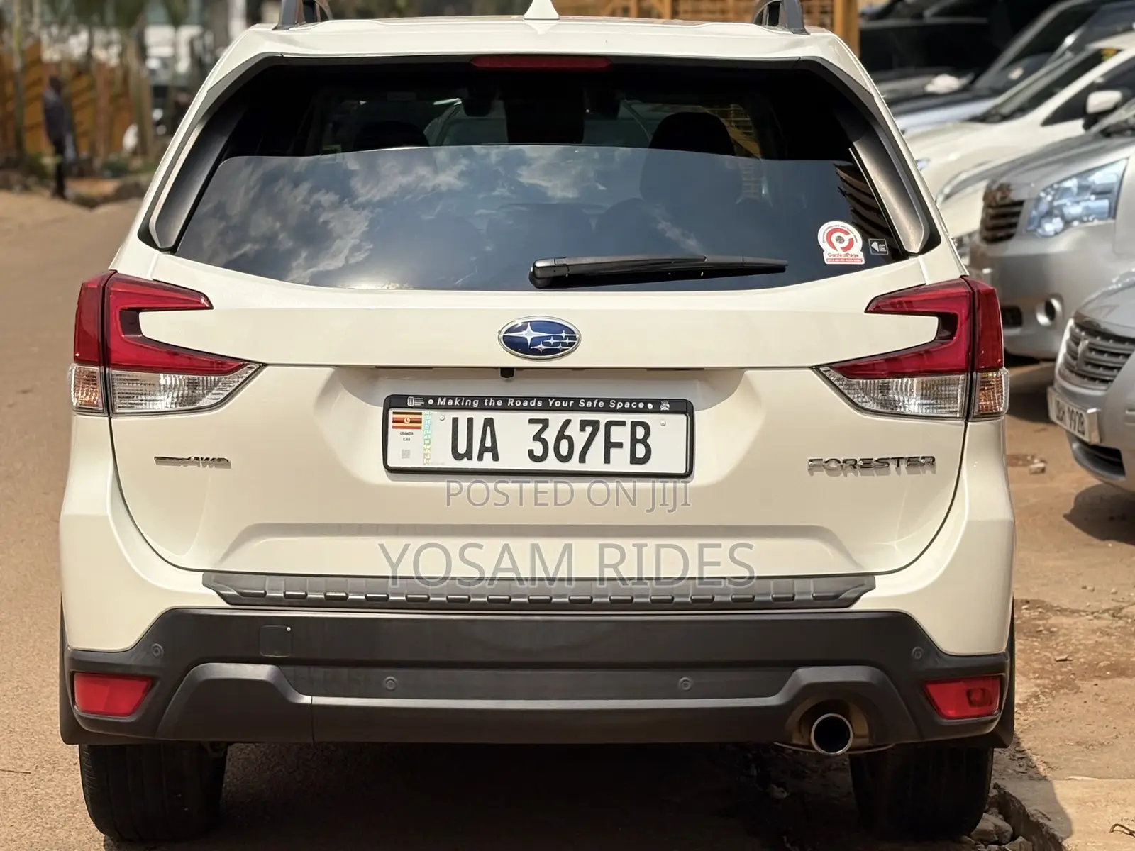 Subaru Forester Premium AWD 2019 White