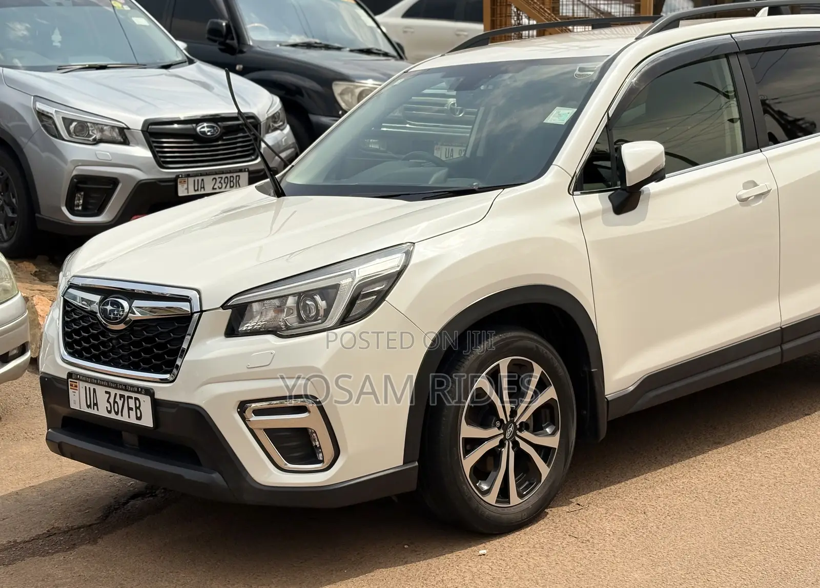 Subaru Forester Premium AWD 2019 White