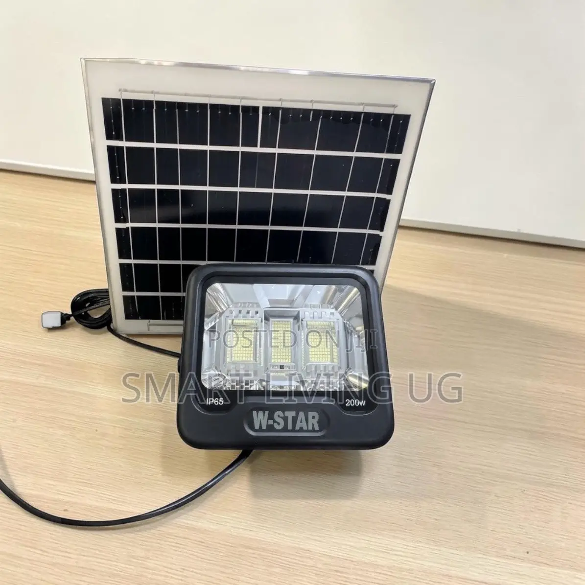 W-Star 200W Solar Floodlight – Powerful Outdoor Lighting