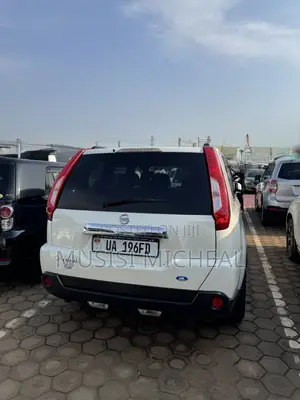 Nissan X-Trail 2.0 Petrol XE 2012 White