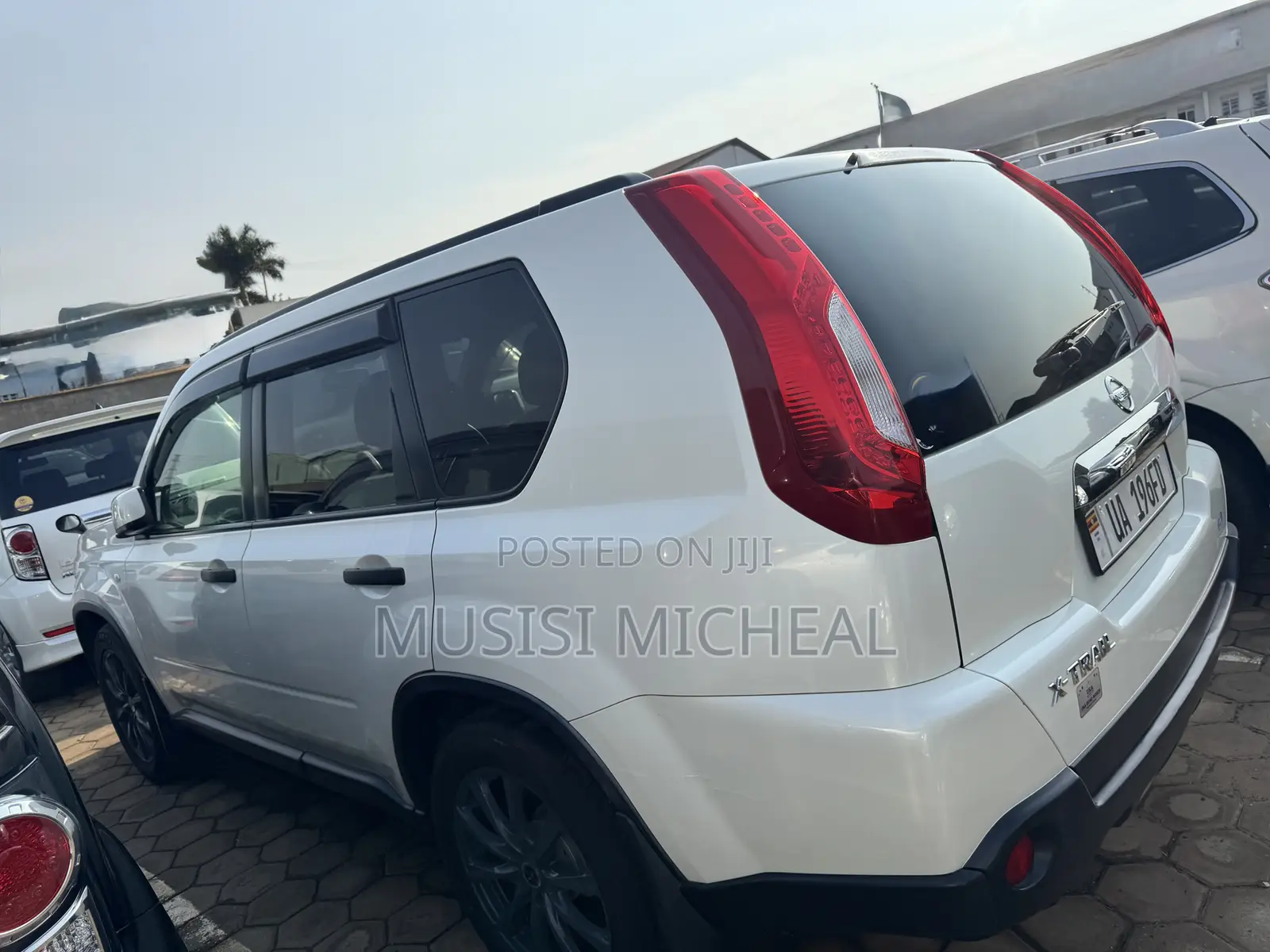 Nissan X-Trail 2.0 Petrol XE 2012 White