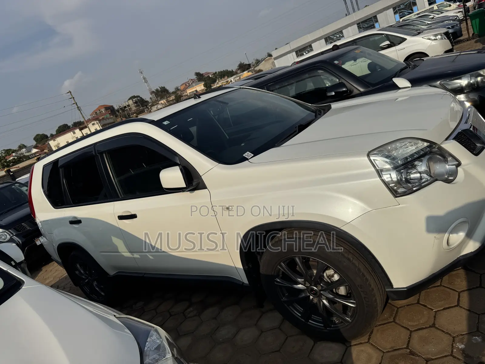 Nissan X-Trail 2.0 Petrol XE 2012 White