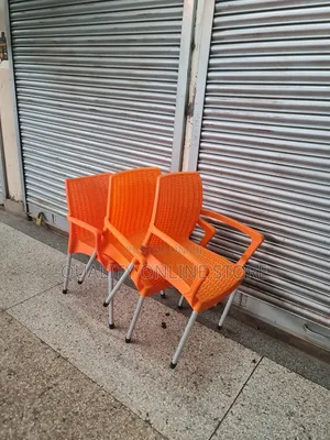 Aluminium Legs Plastic Chairs Plastic Chairs