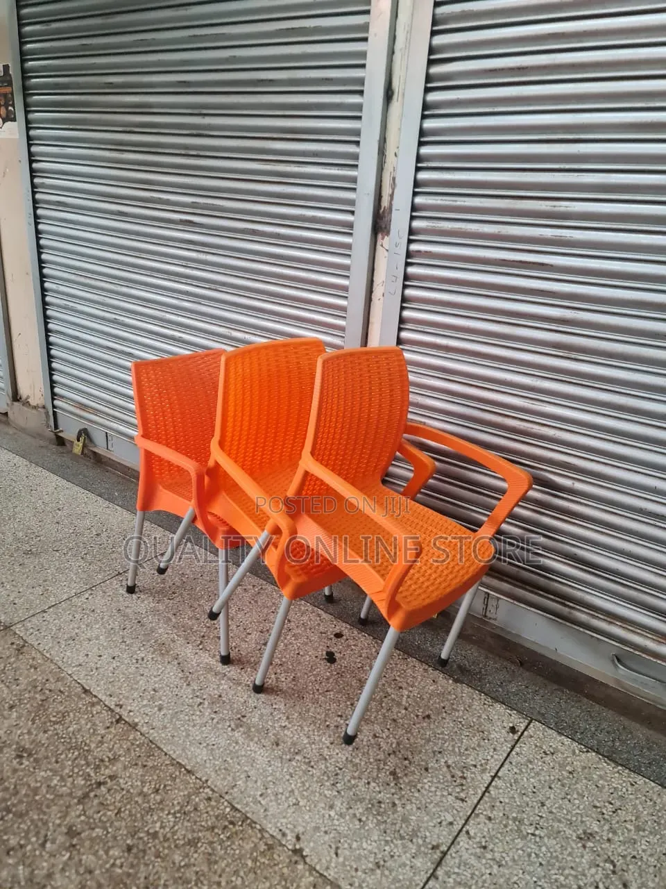 Aluminium Legs Plastic Chairs Plastic Chairs