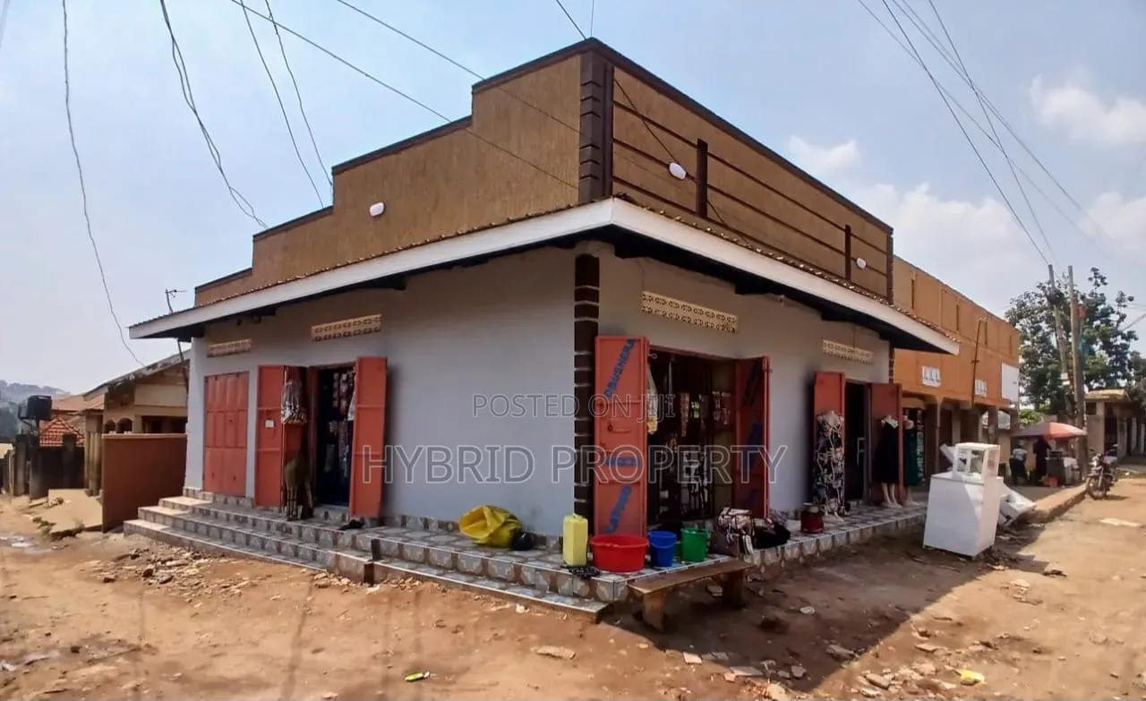 Beautiful Brilliant Shops for Sale in Nansana Along Hoima Road.