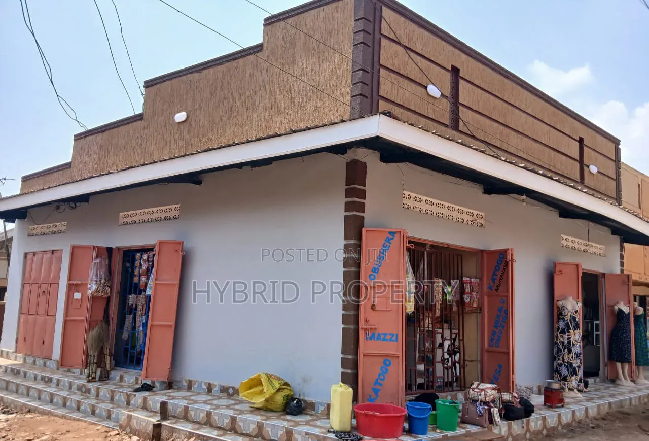 Beautiful Brilliant Shops for Sale in Nansana Along Hoima Road.