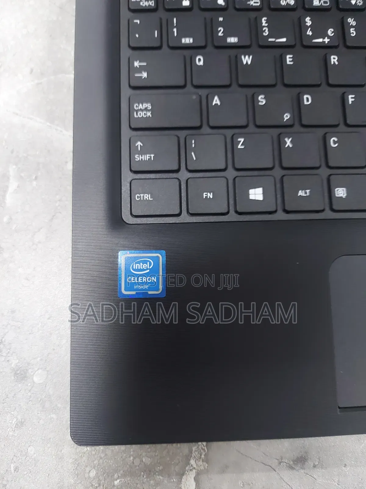 Laptop Dynabook Satellite Pro A40-J 4GB Intel Celeron SSD 128GB