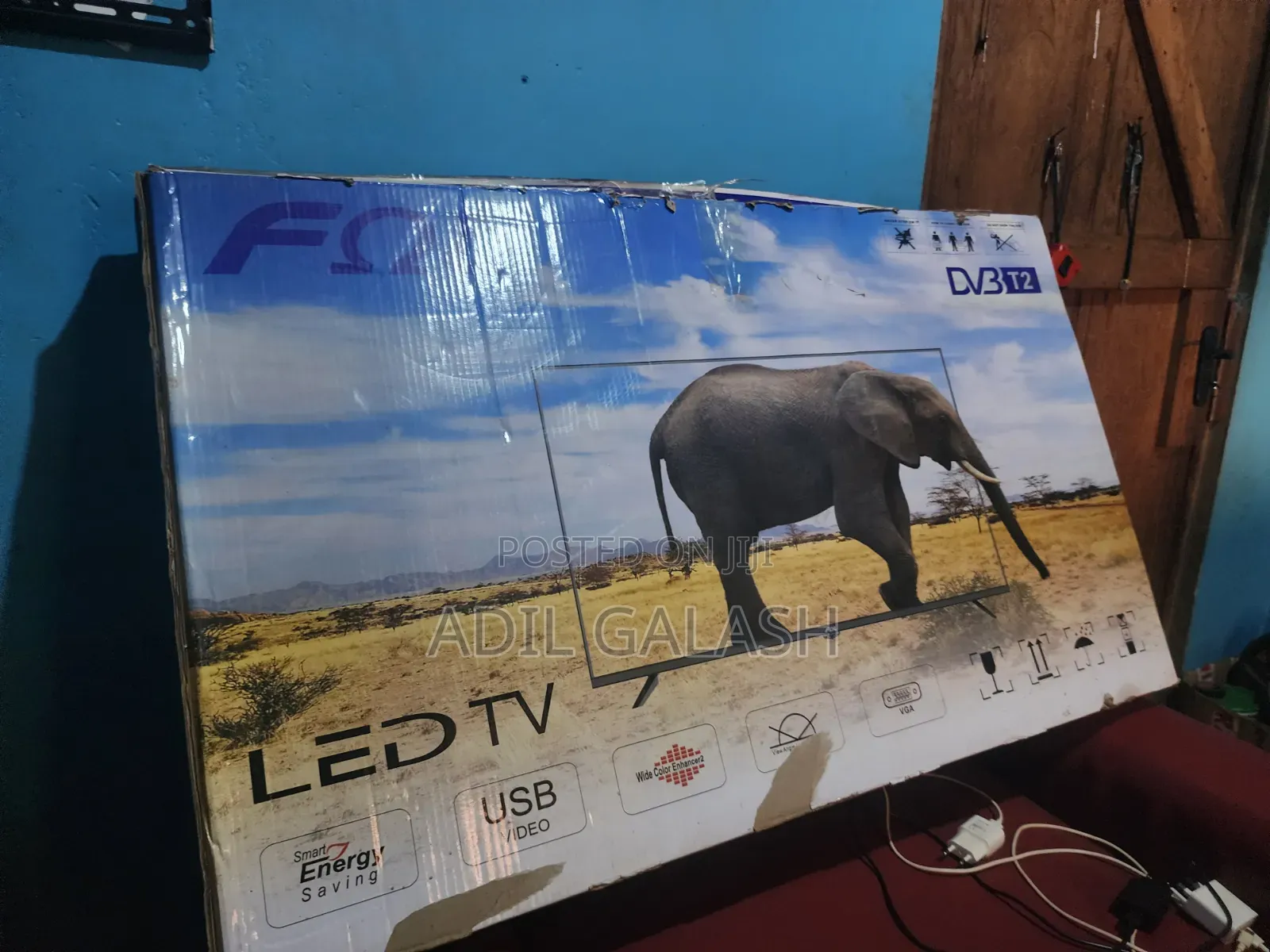 TV Flat-Screen