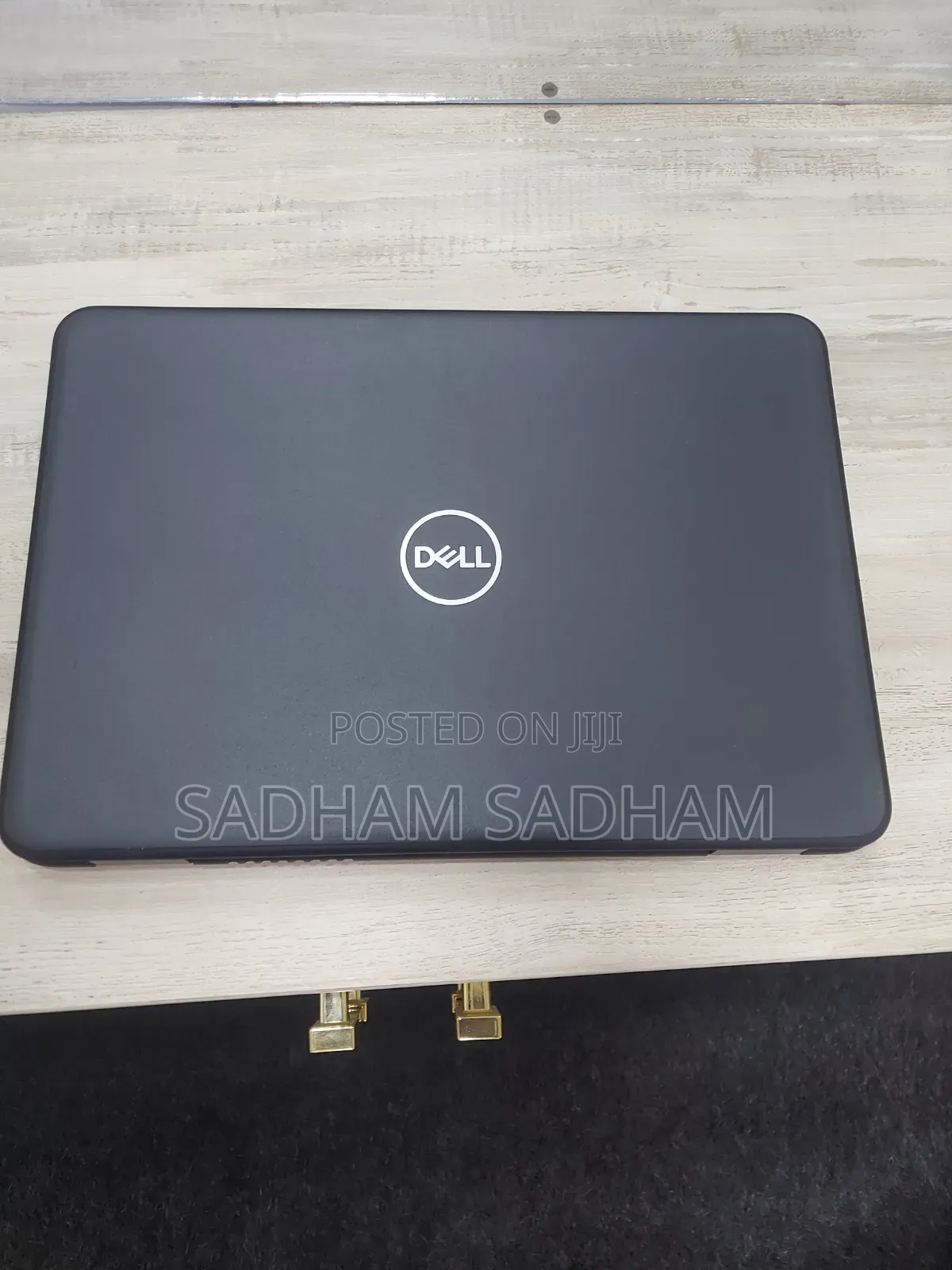 Laptop Dell Latitude 3310 4GB Intel Celeron SSD 128GB