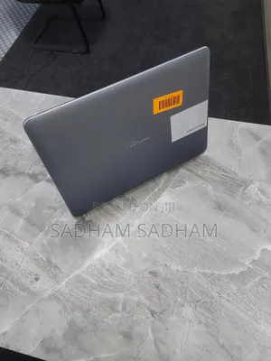 Laptop Asus X44H 4GB Intel Celeron HDD 250GB