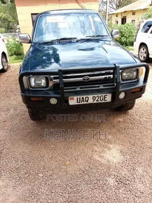 Toyota Hilux 1994 Blue