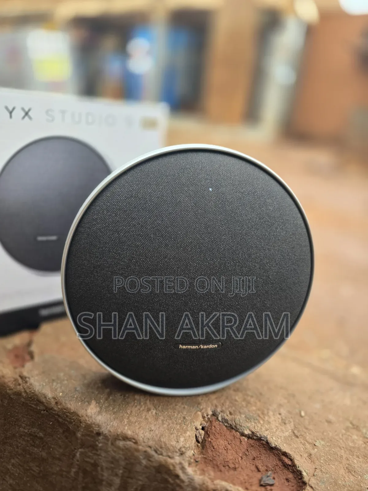 Hk Onyx STUDIO 9