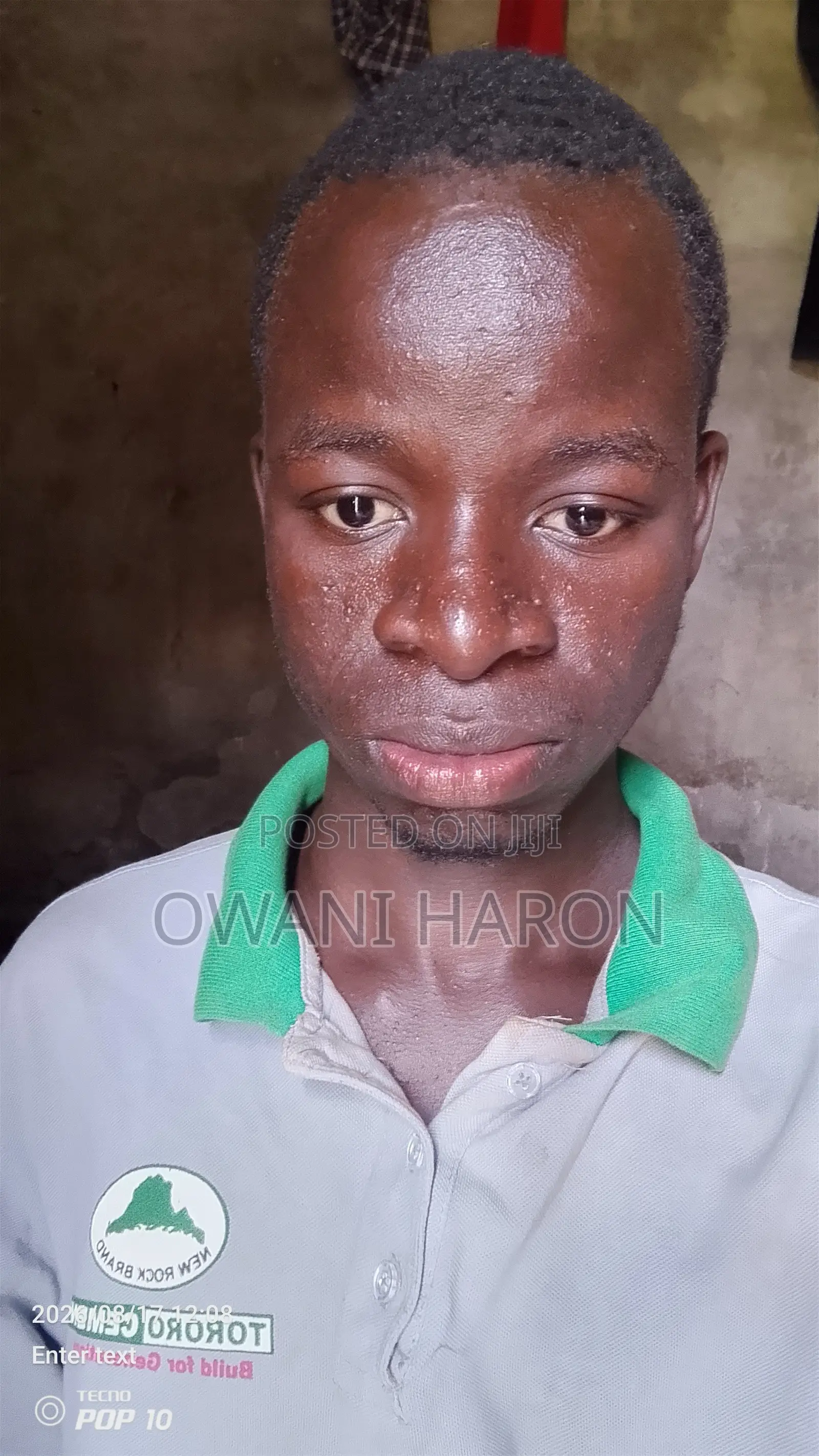 Fuel Pump and Shop Attendant