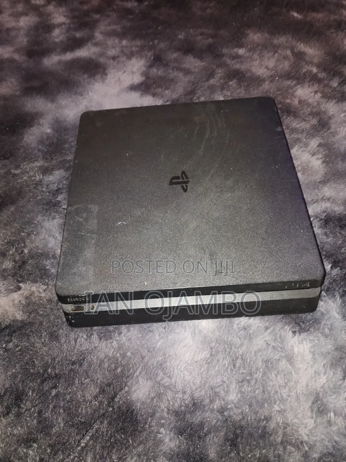 Ps4 Slim With 2 Controllers