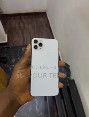Apple iPhone 11 Pro Max 64 GB White