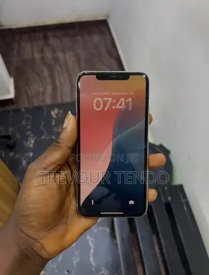 Apple iPhone 11 Pro Max 64 GB White