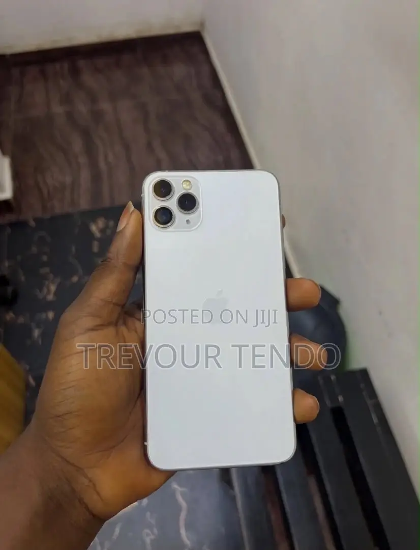 Apple iPhone 11 Pro Max 64 GB White