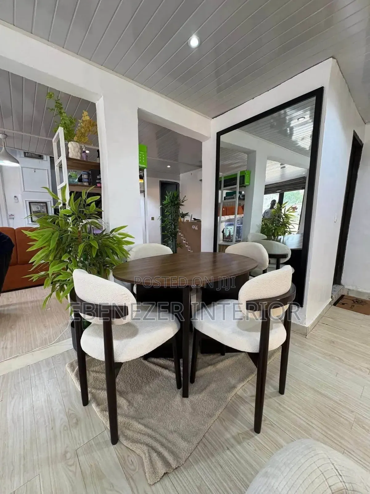 Select Dinning Set