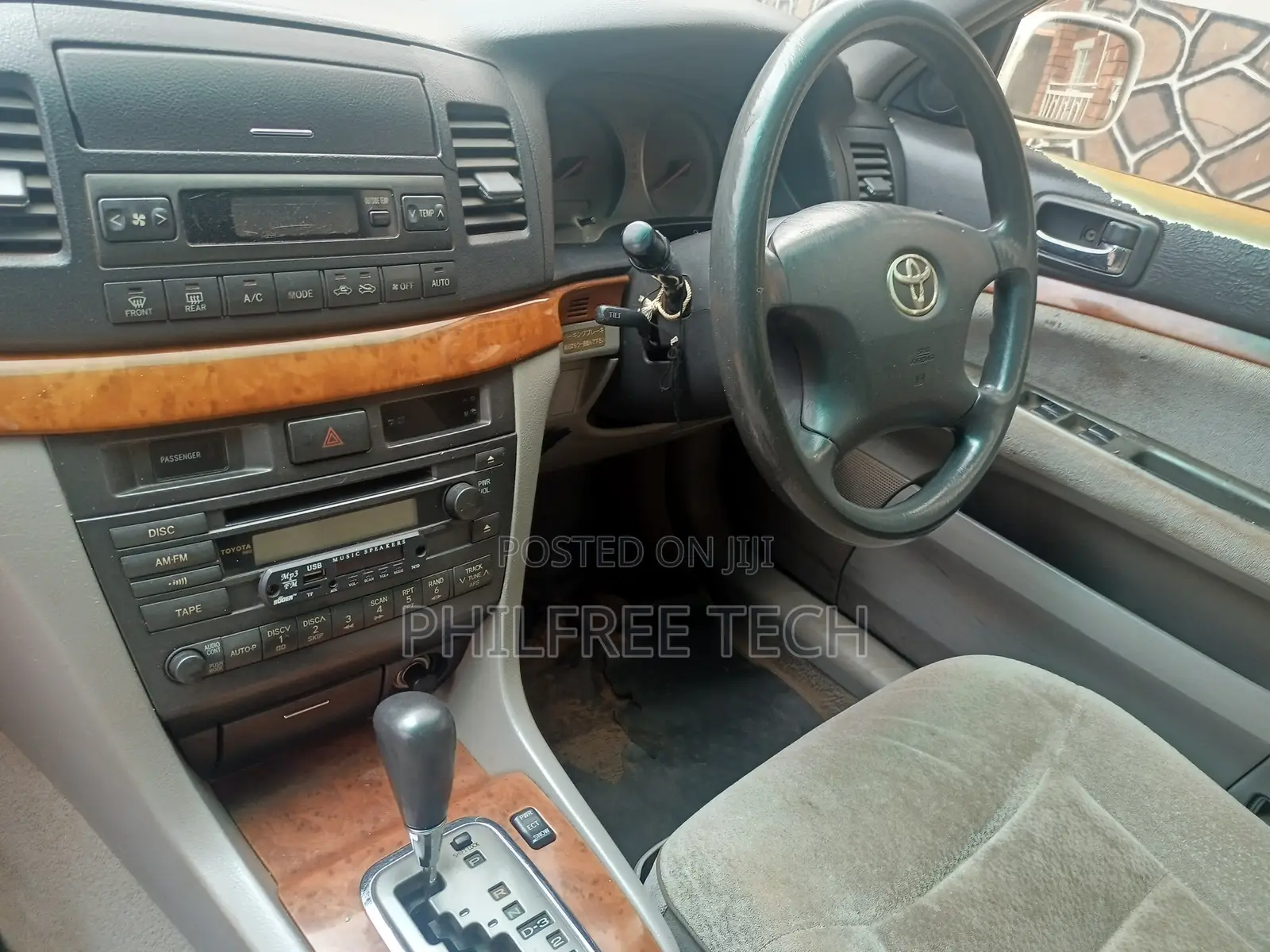 Toyota Mark II 2.0 RWD 2002 White
