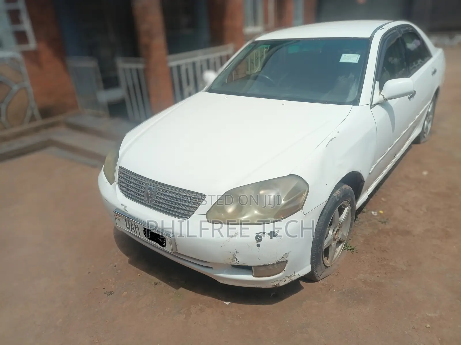 Toyota Mark II 2.0 RWD 2002 White