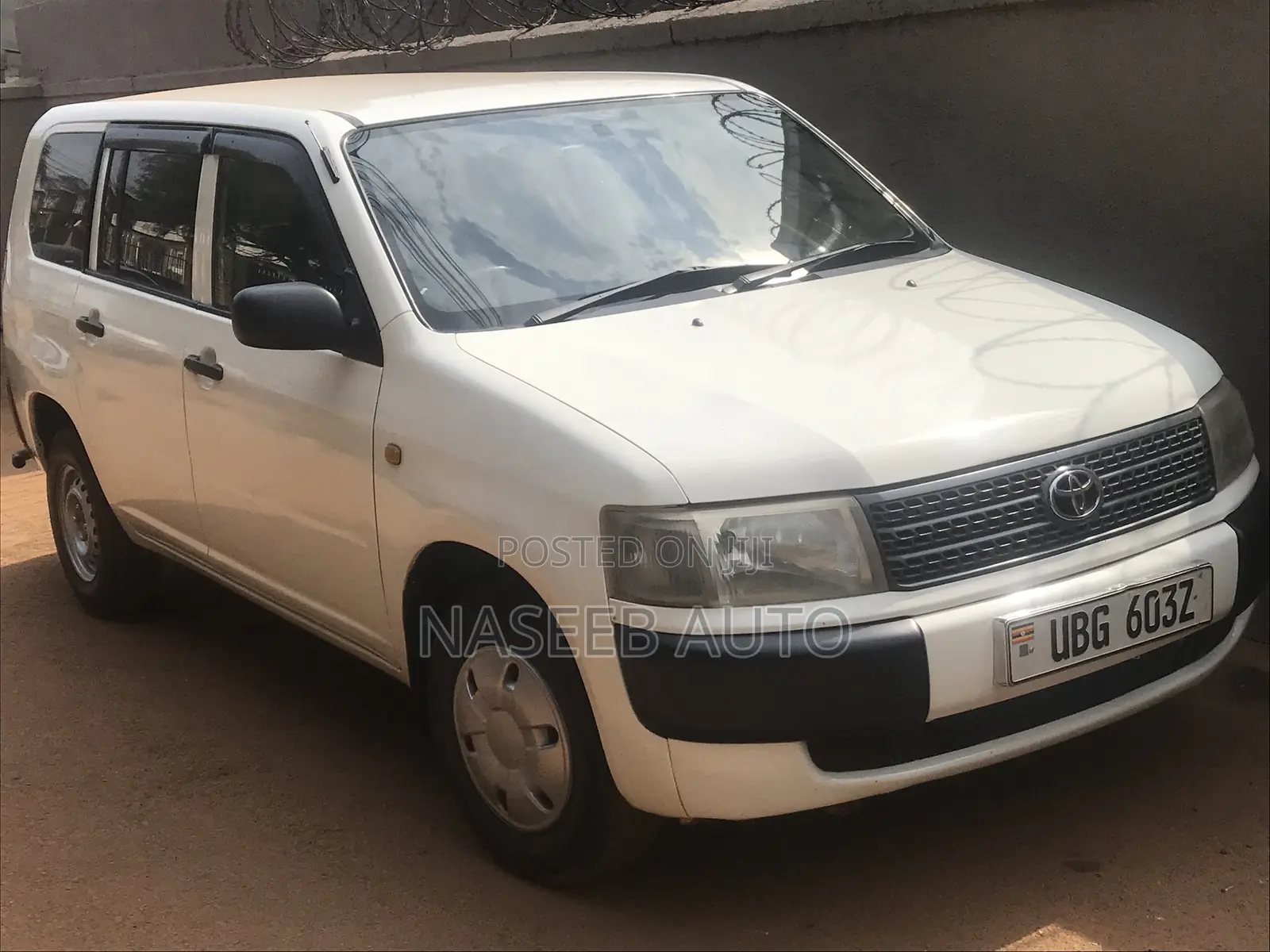 Toyota Probox 2007 White