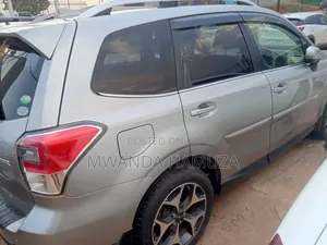 Subaru Forester 2017 Silver