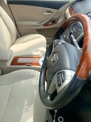 Toyota Premio 2012 White