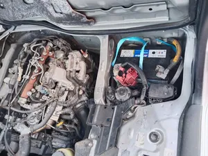 Toyota HiAce 2012 Silver