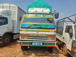 Fuso Fighter Truck