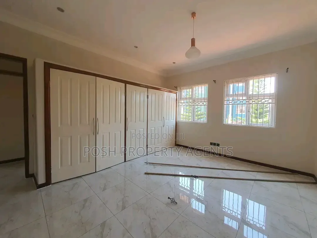 3bdrm Villa in Naguru, Central Division for rent