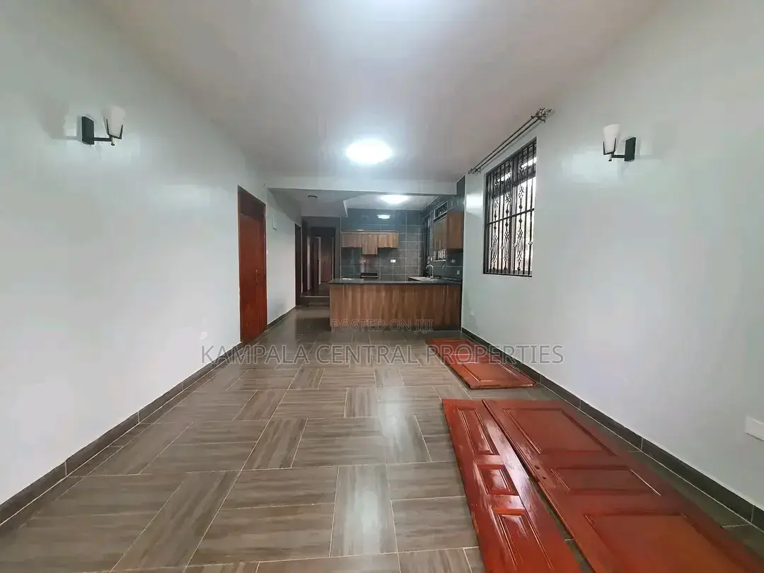 3bdrm Maisonette in Lugogo, Central Division for rent