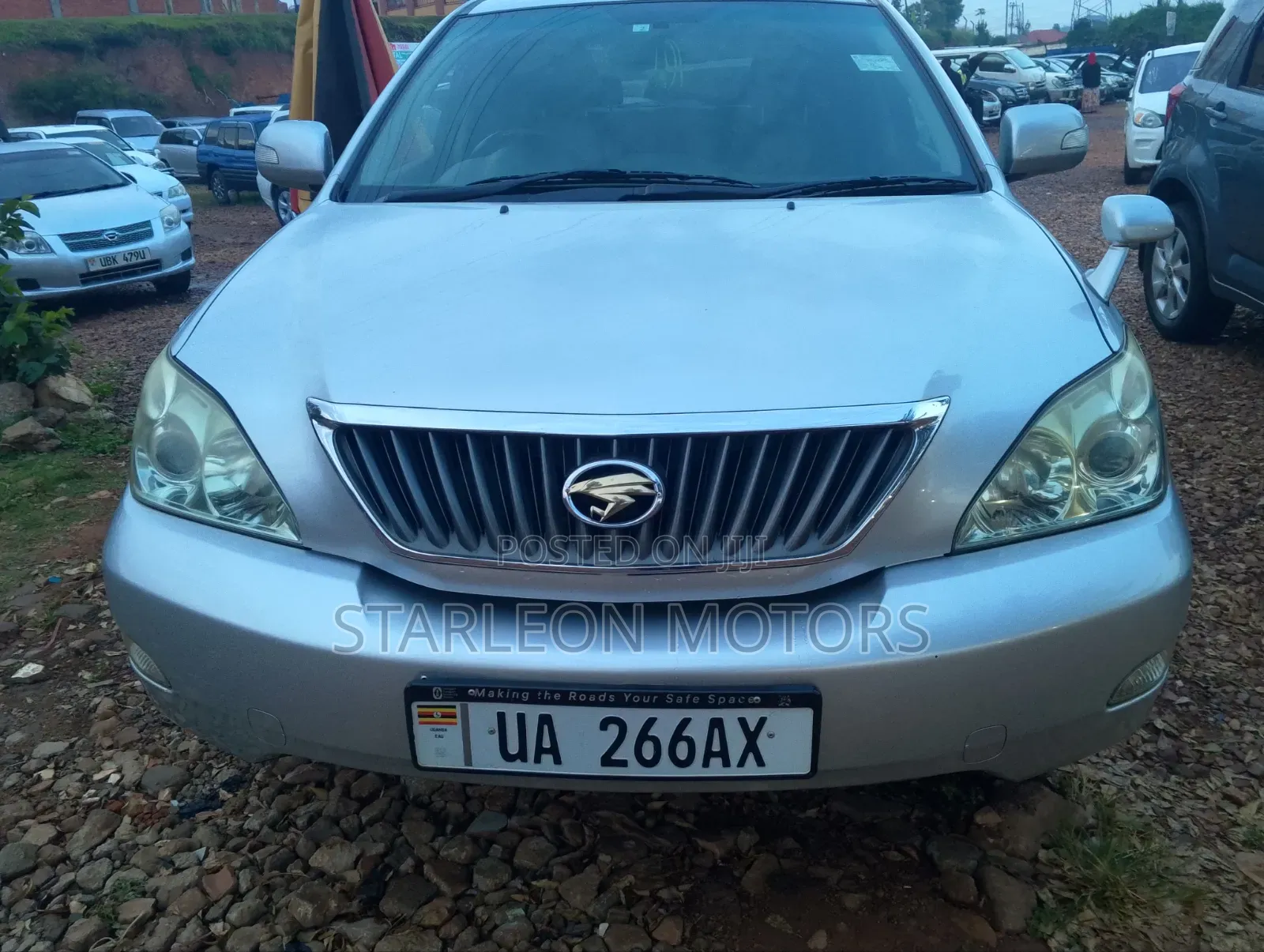 Toyota Harrier 2010 Silver